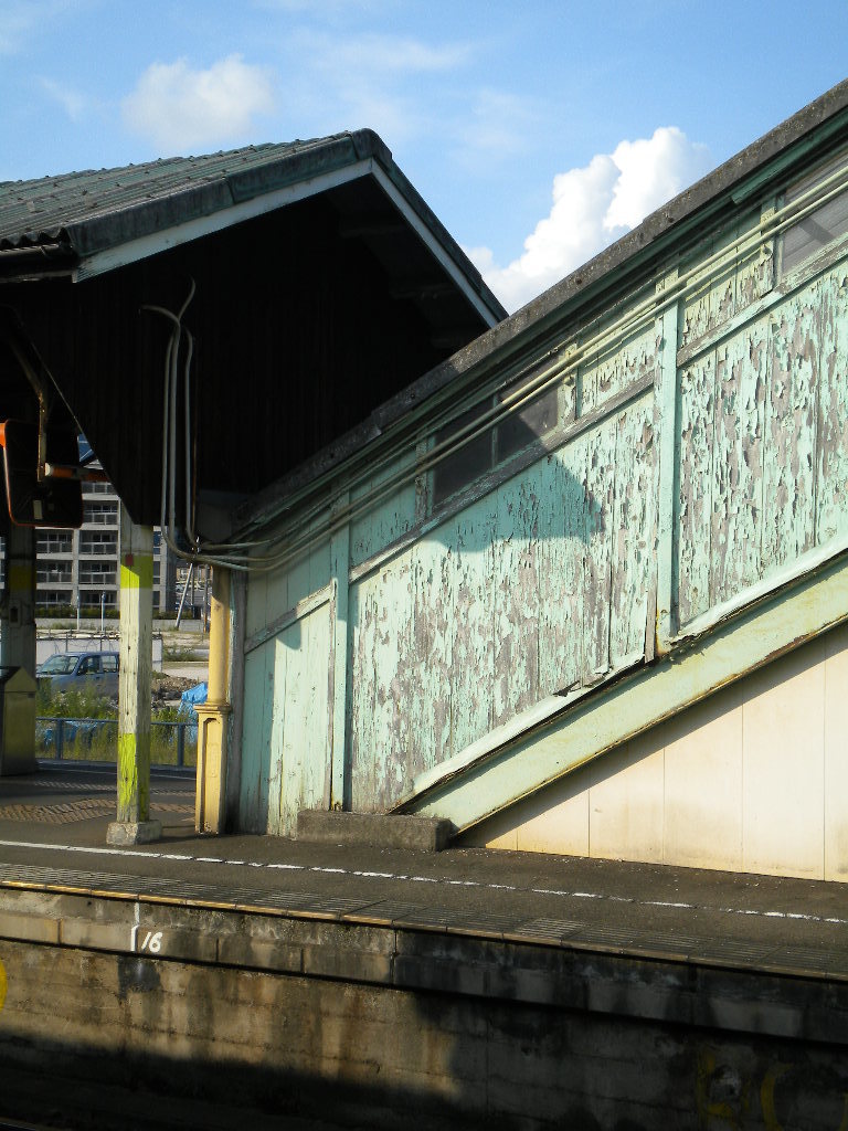 JR由良駅