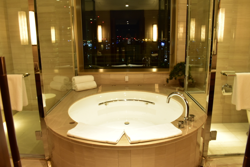 7DBD4505-E725-4731-BADC-3EFF2BE3F884