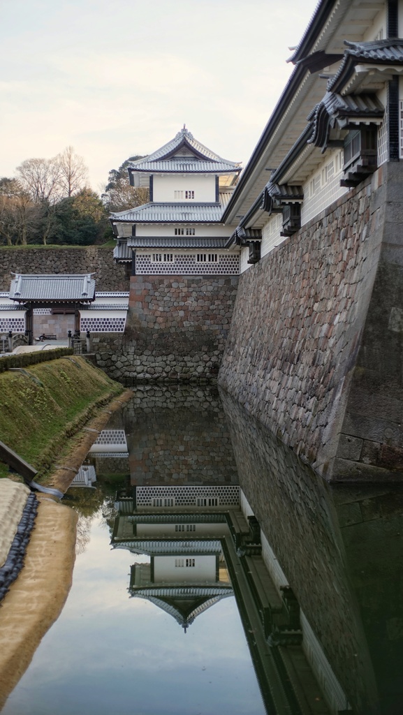 金沢城(ほんの一部)