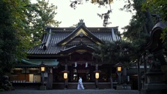 黄昏の神社