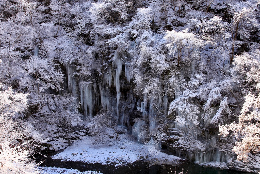 三十槌の氷柱-1