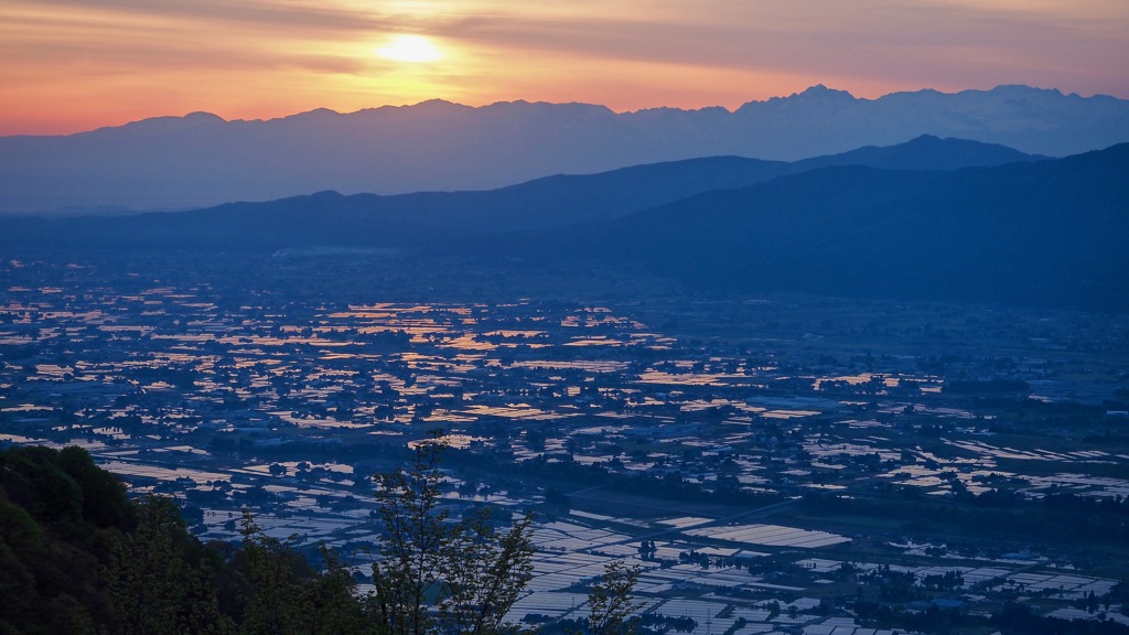 砺波平野散村