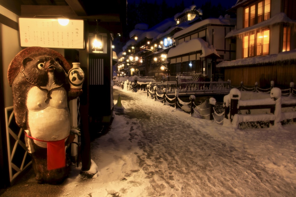 銀山温泉冬-1