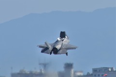 Ｆ３５　ライトニングⅡの離陸２