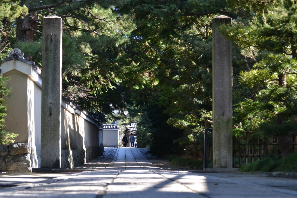 建仁寺小径