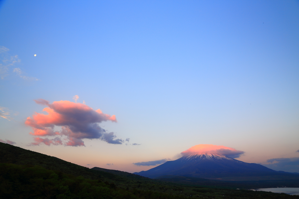 茜雲