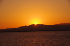 琵琶湖の初日の出