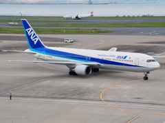 全日本空輸/ANA B767-300ER JA8971(羽田空港)
