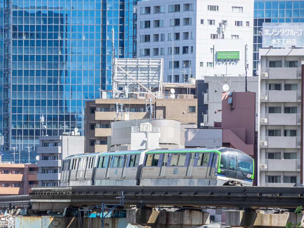 東京モノレール 10000形 浜松町→天王洲アイルにて