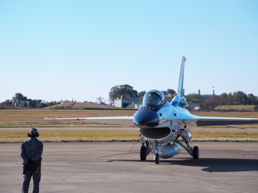 XF-2発進準備(岐阜基地航空祭2018)