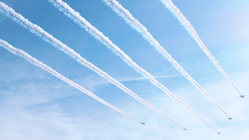 ブルーインパルス8(岐阜基地航空祭2018)