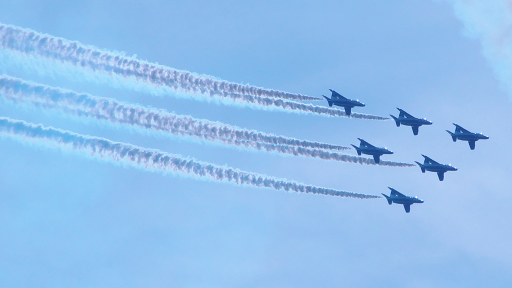 ブルーインパルス9(岐阜基地航空祭2018)