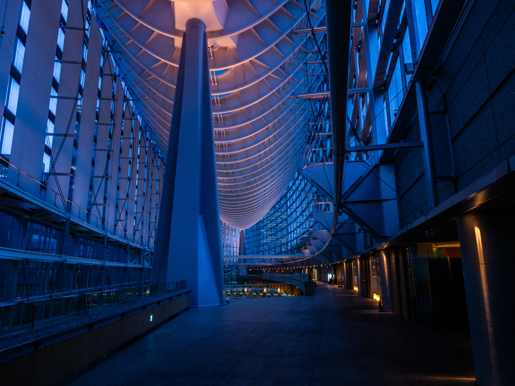 東京国際フォーラムガラス棟17
