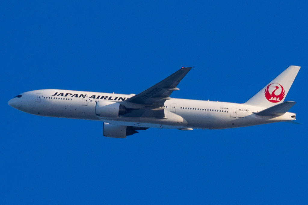 日本航空 B777-289 JA009D