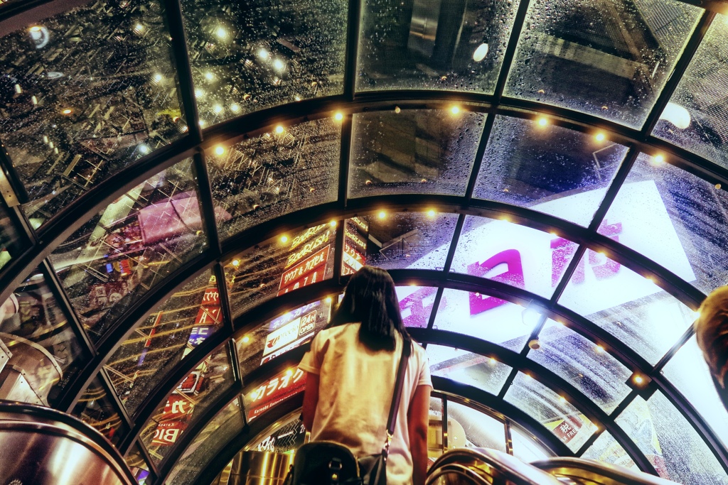 ESを上がれば