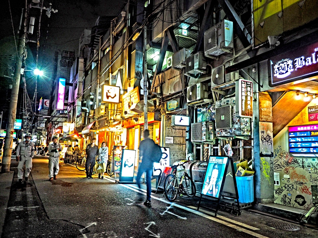 混沌な街で
