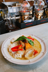 Canyon Chicken Green Curry