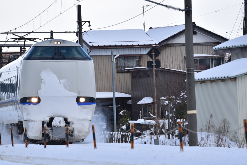 雪のJR北陸。