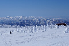 遥か飯豊山