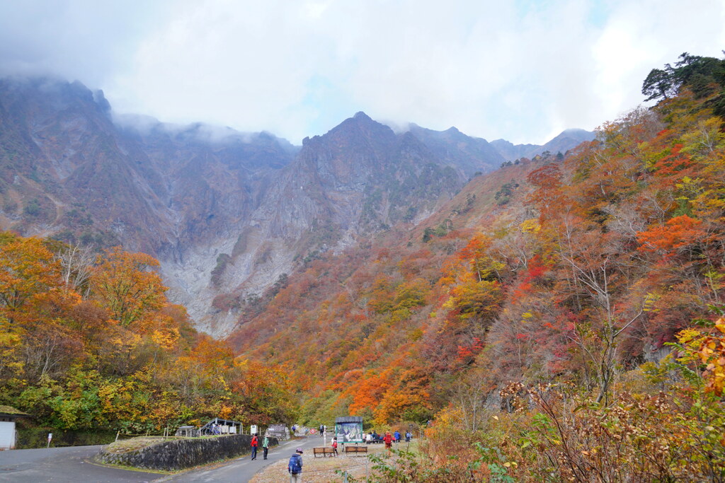 紅葉の一ノ倉沢