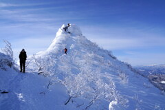 剣ヶ峰を越えて