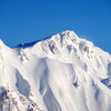 白馬山荘の影