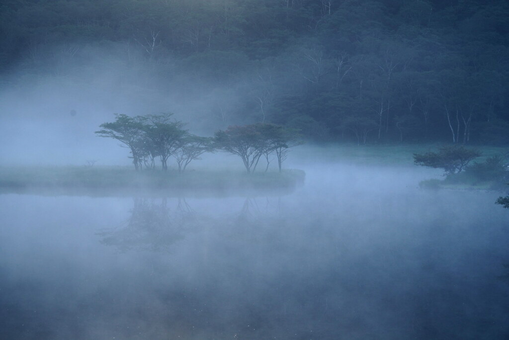 幻想の覚満淵