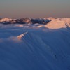 朝陽染まる滝雲