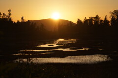 夕焼けの高谷池