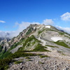 一瞬現れた山頂