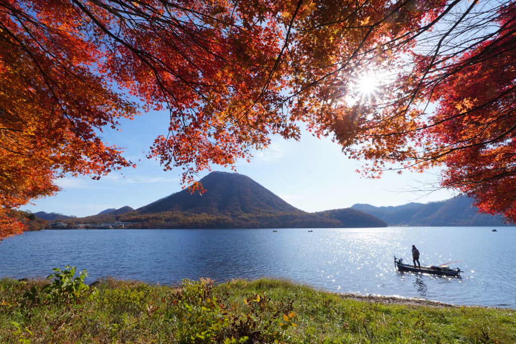 秋の榛名湖