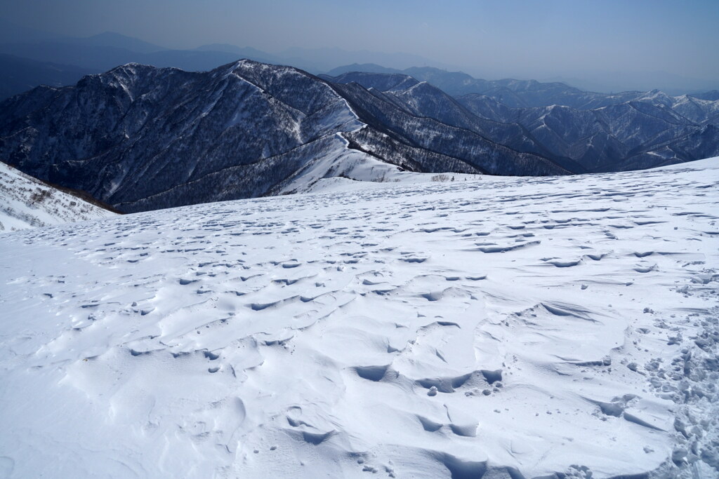 風紋と三国山脈