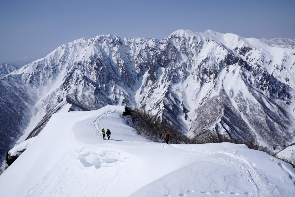 迫力の谷川岳