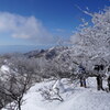 霧氷覆われる駒ヶ岳