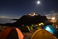 月夜のテント場