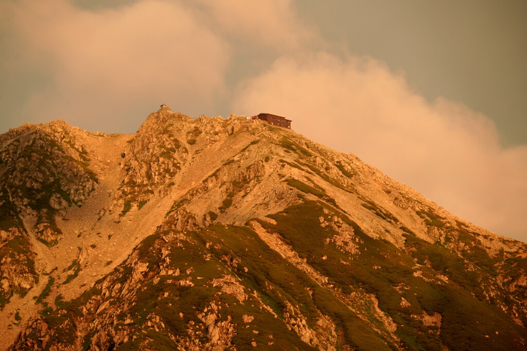 夕焼けの雄山