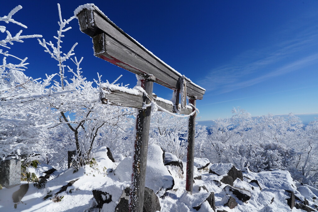 霧氷の黒檜山大神