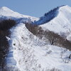雪庇の稜線