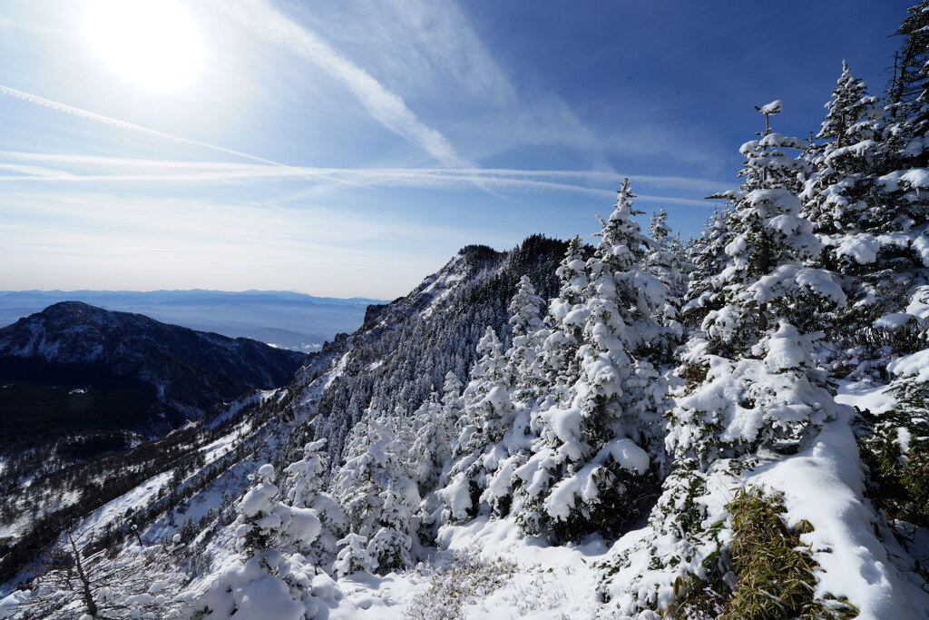 ベールを纏う黒斑山
