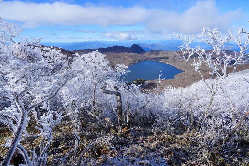 霧氷覆う赤城山