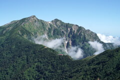 雲湧く鹿島槍