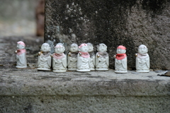 山寺の小さなお地蔵さん