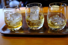 ニッカ工場の試飲所にて〜ウィスキー3態