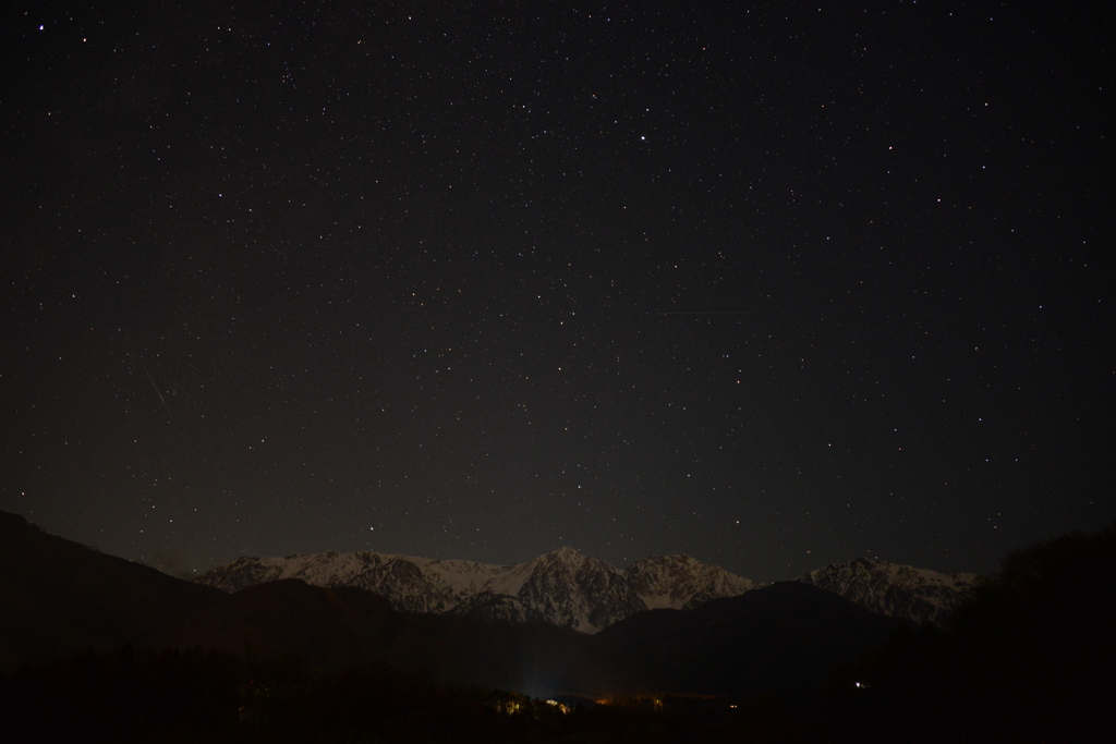 白馬三山と星空