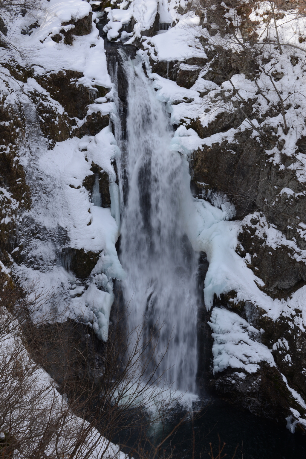 冬の滝
