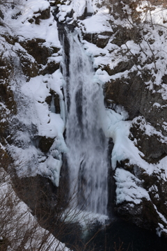 冬の滝