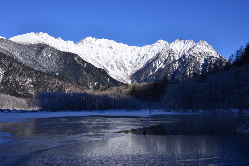 大正池から見る穂高連峰