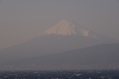 春霞の富士山
