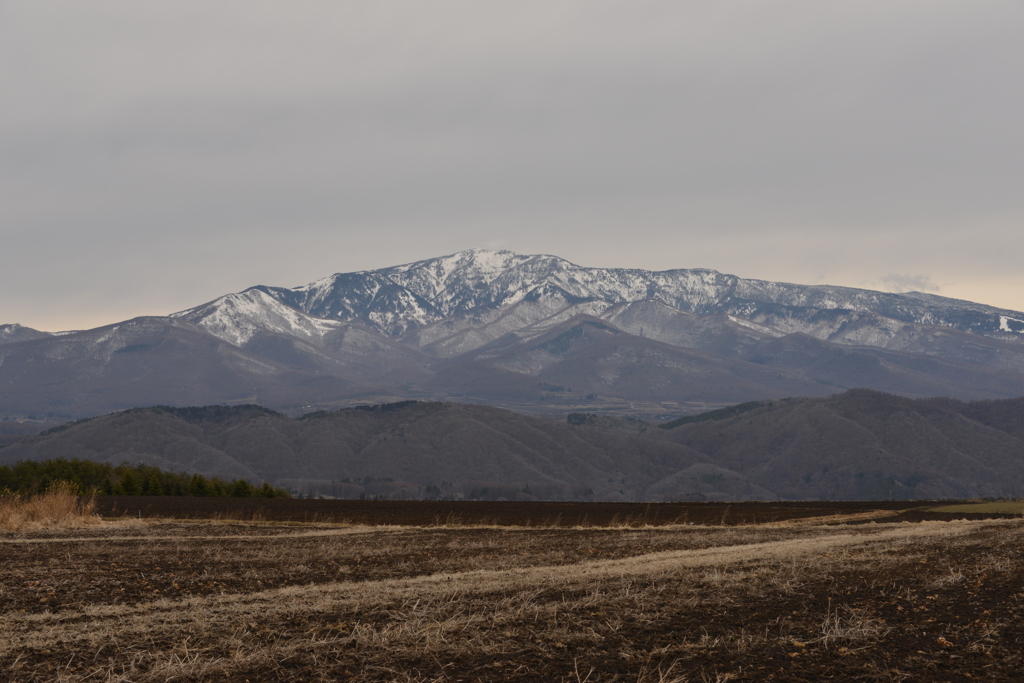 四阿山全景