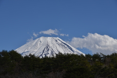 雲と富士山